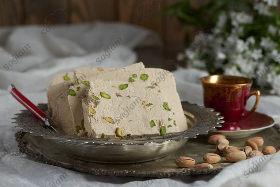 Kütahya Dövme Fıstıklı Helva 500 Gr