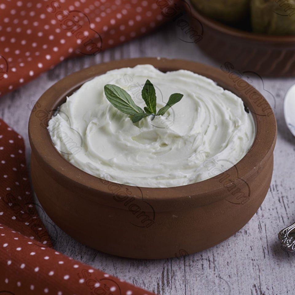 Tire Kese Yoğurdu 350 Gr