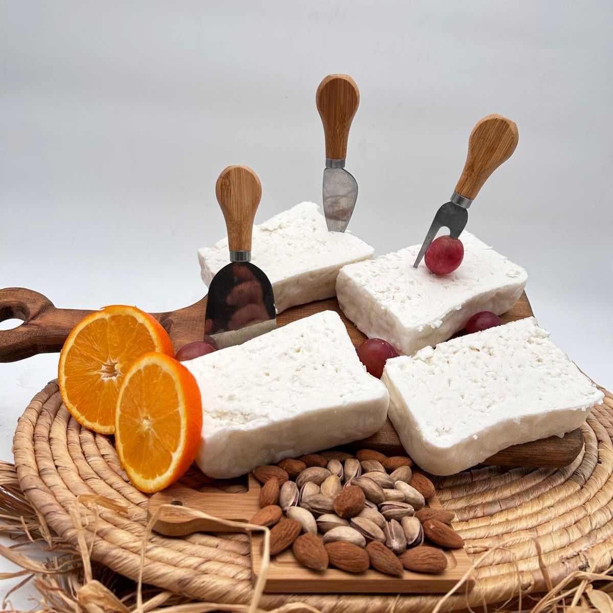 Kaz Dağlarından Keçi Peyniri 350 Gr